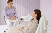 Lynne-Gardnerlefttreat-withhypnotherapy-1024x650